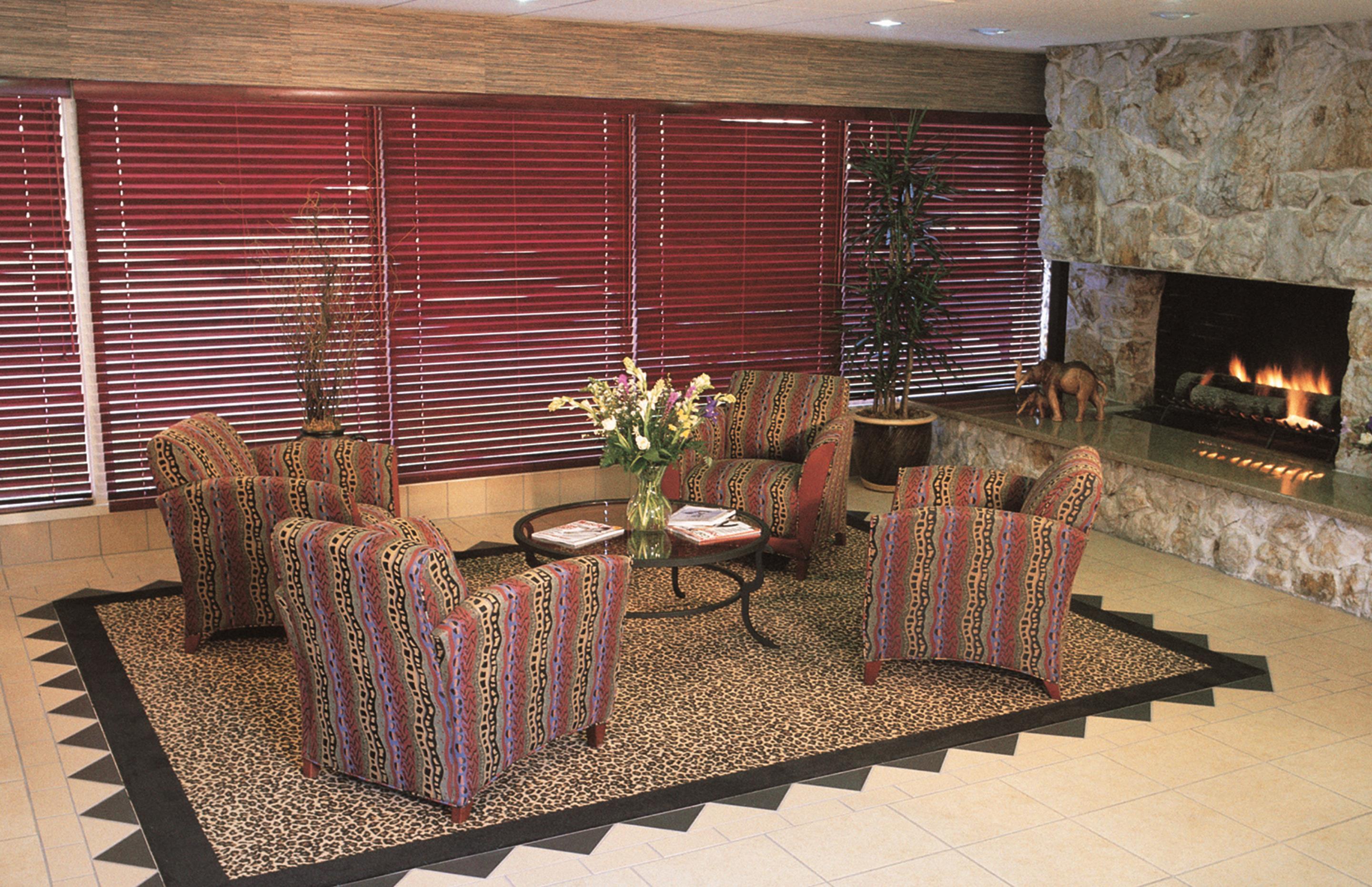 Safari Inn, A Coast 3*