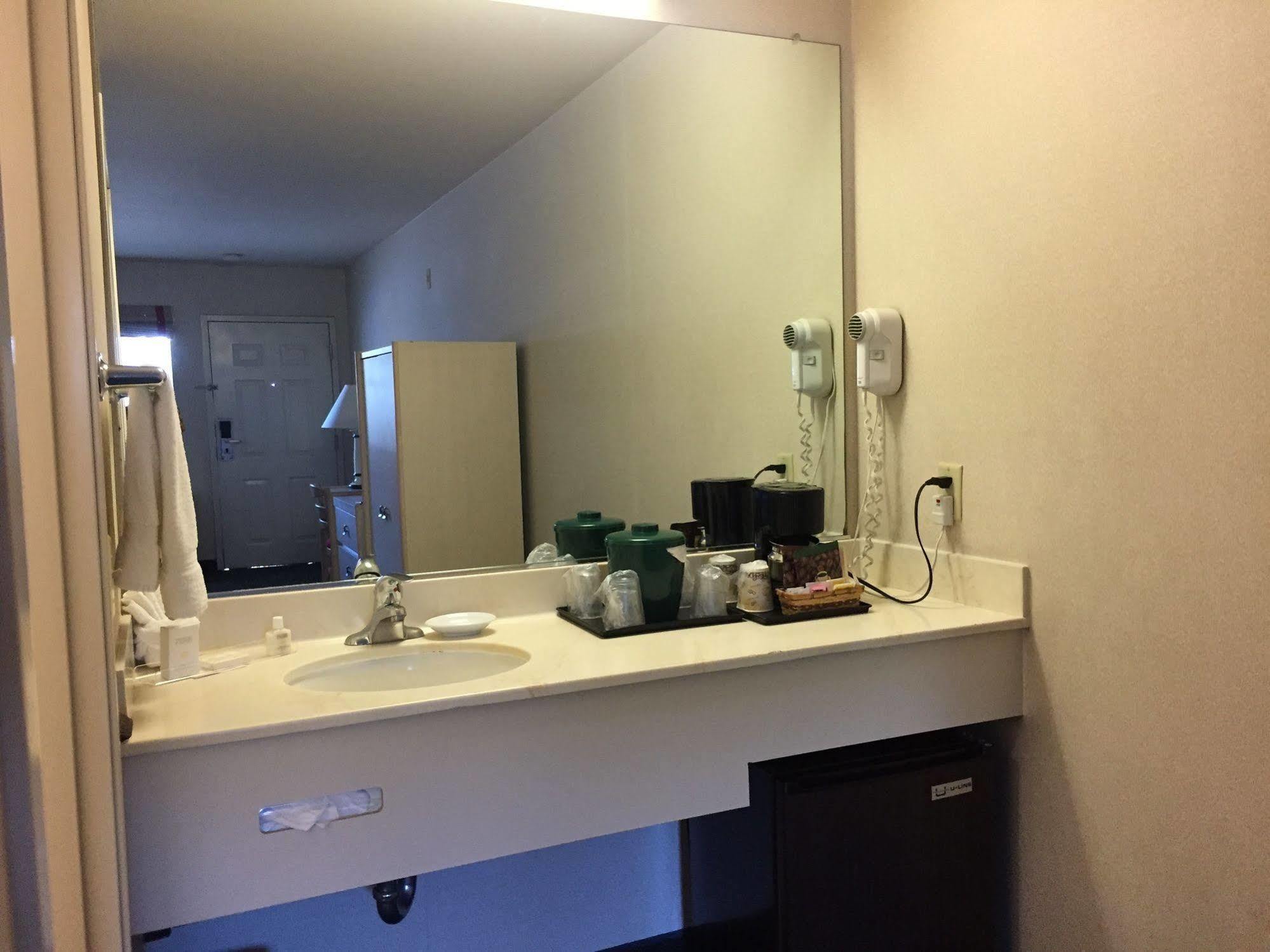 Safari Inn, A Coast 3* Burbank